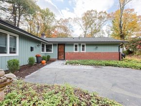 91 Eaton Road W, Framingham MA 01701