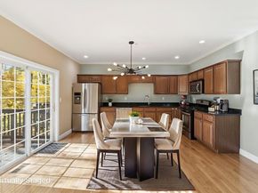 90 Rangeway Rd 303, Billerica MA 01821