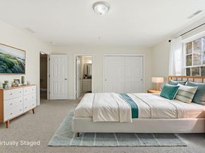 90 Rangeway Rd 303, Billerica MA 01821