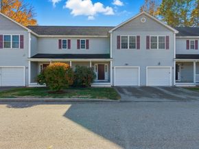 90 Rangeway Rd 303, Billerica MA 01821