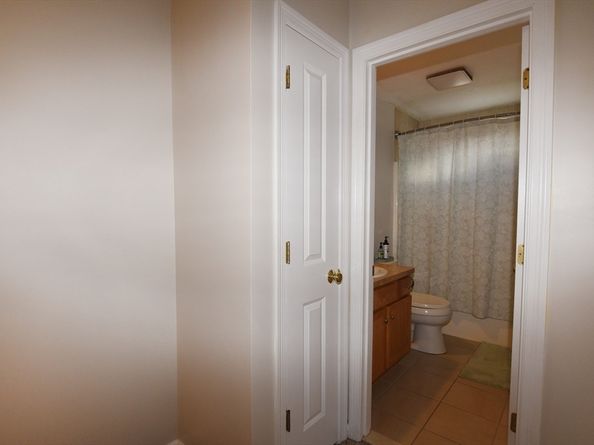 65 Boxberry Ln 65, Rockland MA 02370
