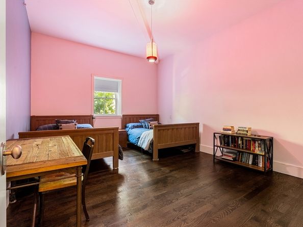 653-R E 3rd St, Boston MA 02127