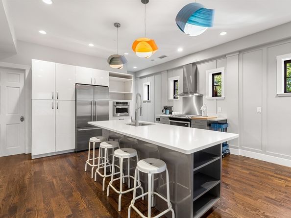 653-R E 3rd St, Boston MA 02127