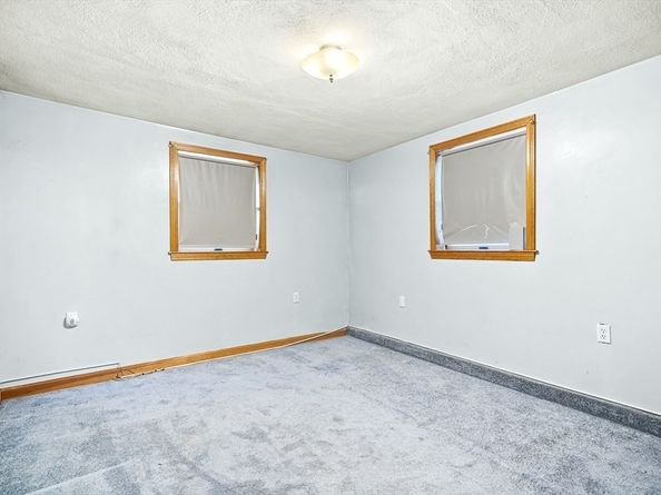 1 Ludlow Ave, Wakefield MA 01880