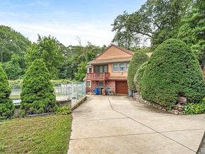 1 Ludlow Ave, Wakefield MA 01880