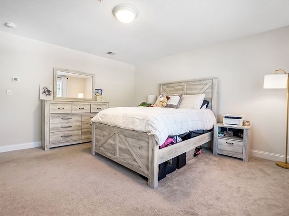 55 Plymouth St A5, Whitman MA 02382