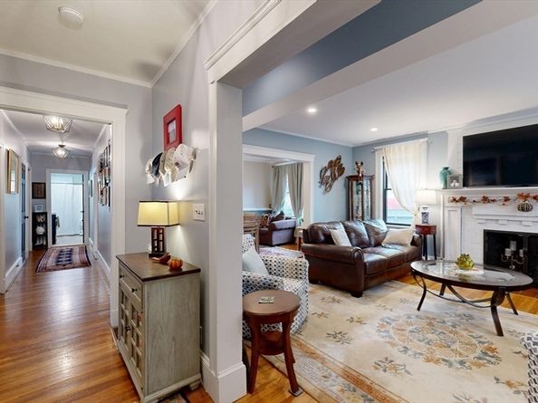 101 King St 101, Reading MA 01867