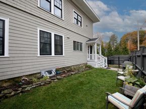 101 King St 101, Reading MA 01867