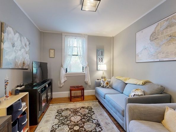 101 King St 101, Reading MA 01867