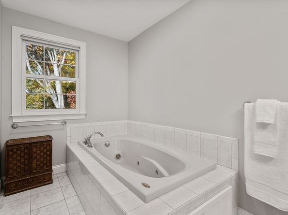 361 High Rock St, Needham MA 02492