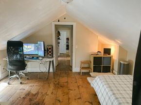 10 Maple St, Sturbridge MA 01566