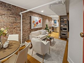 76 Phillips St A, Boston MA 02114