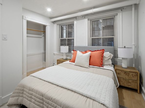 76 Phillips St A, Boston MA 02114