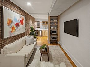 76 Phillips St A, Boston MA 02114