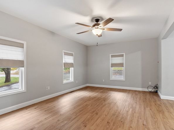 87 Roosevelt Street, Fitchburg MA 01420