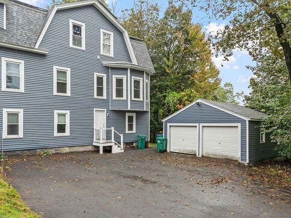 87 Roosevelt Street, Fitchburg MA 01420
