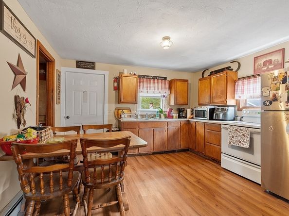 34-36 West St, Winchendon MA 01475