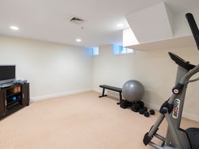 9 Ripley St 1, Newton MA 02459