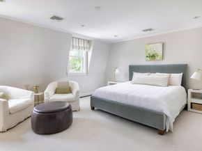 9 Ripley St 1, Newton MA 02459
