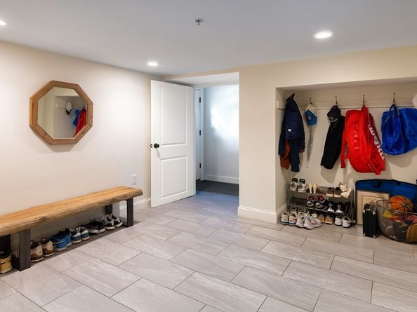 9 Ripley St 1, Newton MA 02459