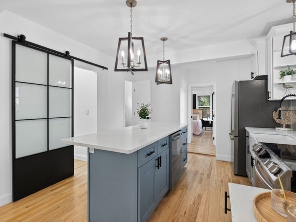568 Sea St, Quincy MA 02169