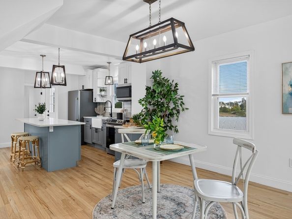 568 Sea St, Quincy MA 02169