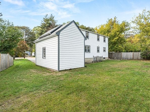 9 Sylvester Court, Winchester MA 01890