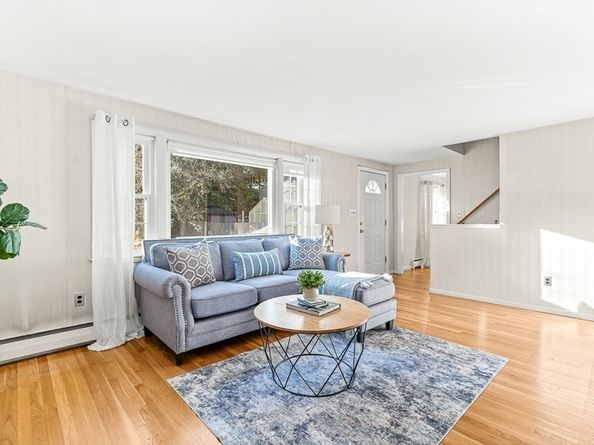 9 Sylvester Court, Winchester MA 01890