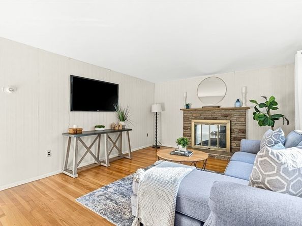 9 Sylvester Court, Winchester MA 01890