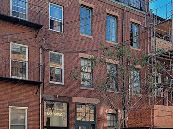 61 Webster St