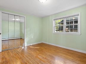 29 Arlington Road 4, Woburn MA 01801