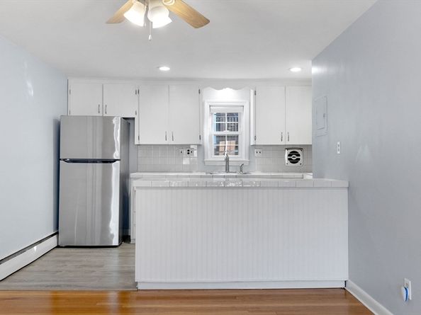 29 Arlington Road 4, Woburn MA 01801