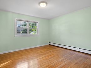 29 Arlington Road 4, Woburn MA 01801