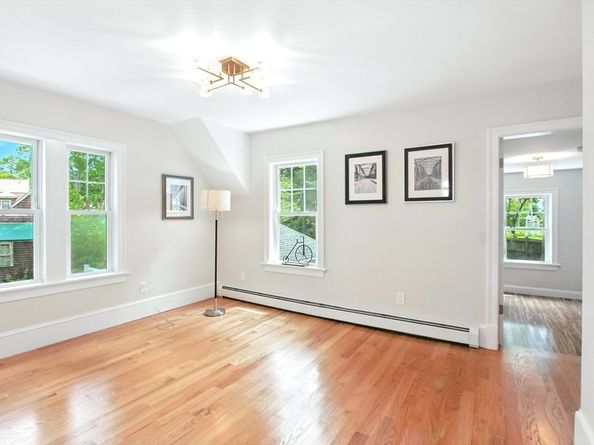 685 Union St, Braintree MA 02184