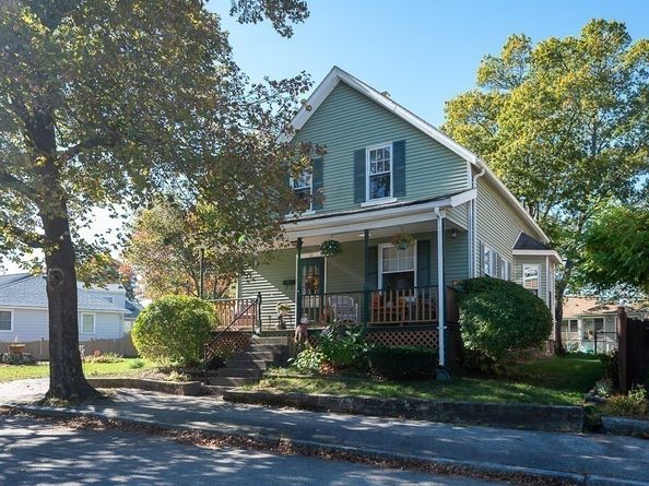 22 Anderson Ave, Worcester MA 01604