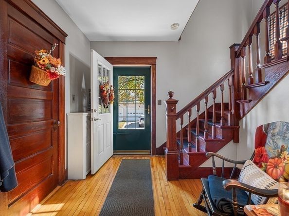 22 Anderson Ave, Worcester MA 01604