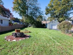 22 Anderson Ave, Worcester MA 01604