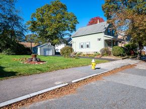 22 Anderson Ave, Worcester MA 01604