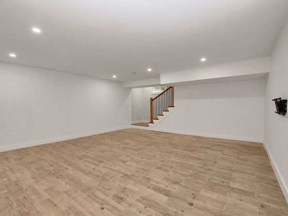 34 Temple Street 34, Boston MA 02124