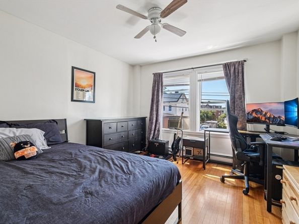 42 W Baltimore St 22, Lynn MA 01902