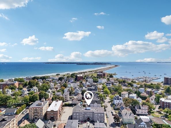 42 W Baltimore St 22, Lynn MA 01902