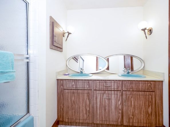 155 Huckins Ave, Quincy MA 02171