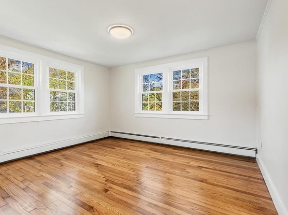 177 Main St, Rockport MA 01966