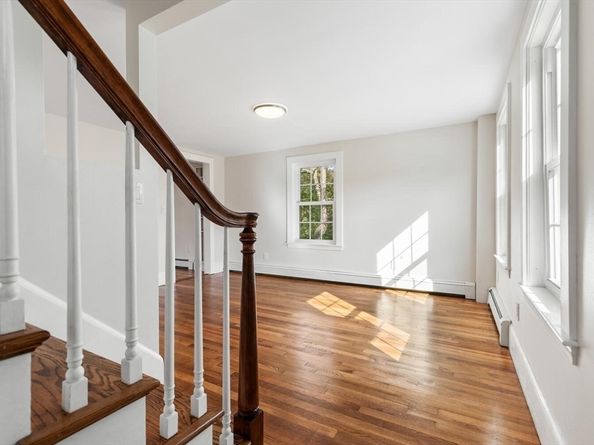177 Main St, Rockport MA 01966