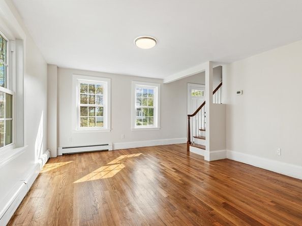 177 Main St, Rockport MA 01966