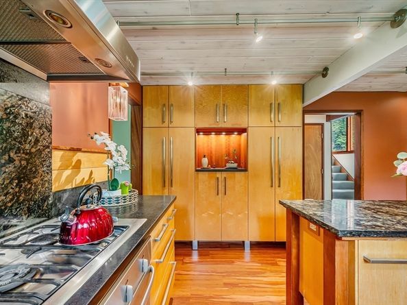 37 Wolf Pine Way, Concord MA 01742