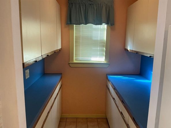 95 Newburg St, Boston MA 02131