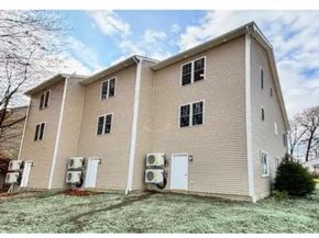 63 Progressive St, Worcester MA 01604