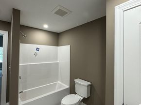 63 Progressive St, Worcester MA 01604