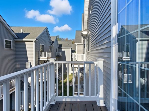 66 Compass Point 66, North Andover MA 01845